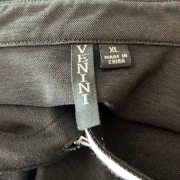 VENINI - XL Black button down. - Picture 10 of 13